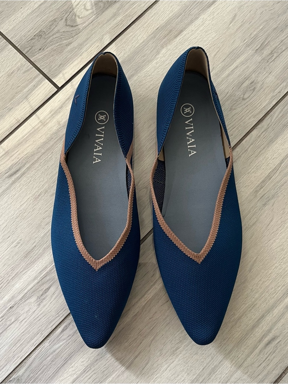 VIVAIA Navy Pointed Flats with Tan Trim